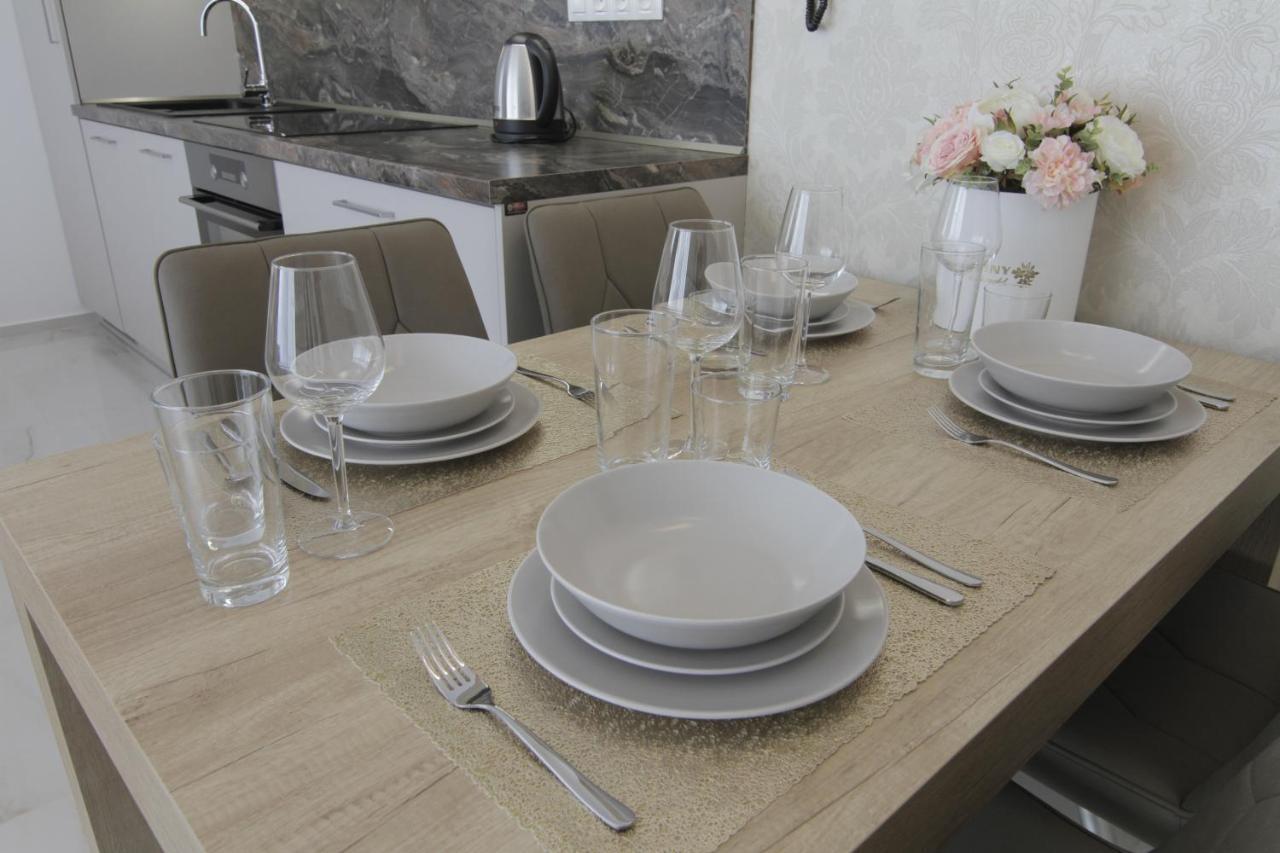 Apartmany Rose Mikulov Exterior foto