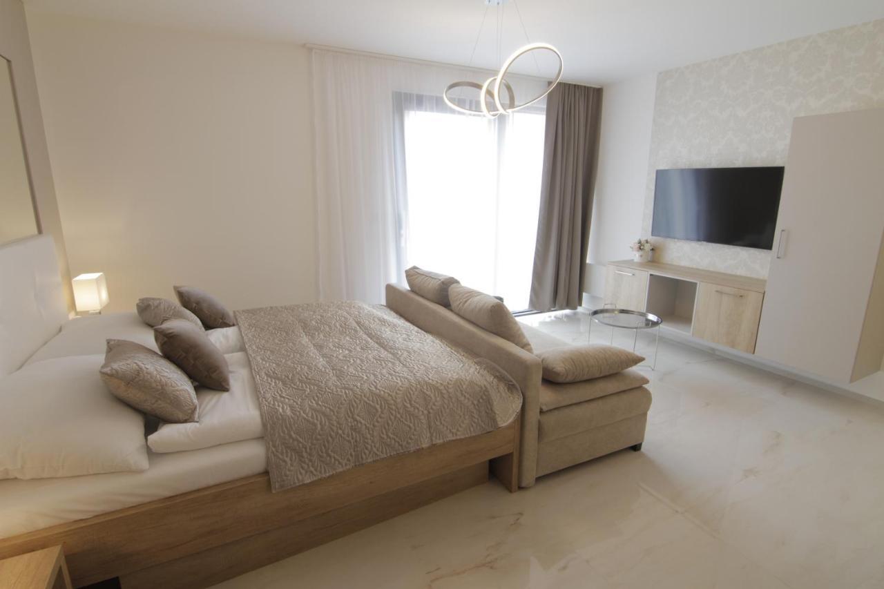 Apartmany Rose Mikulov Exterior foto