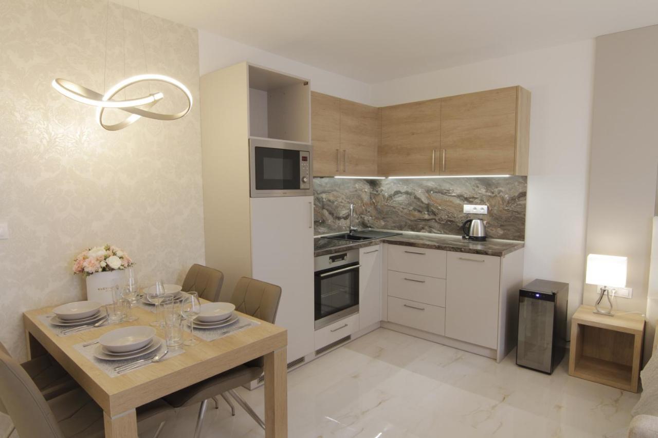 Apartmany Rose Mikulov Exterior foto